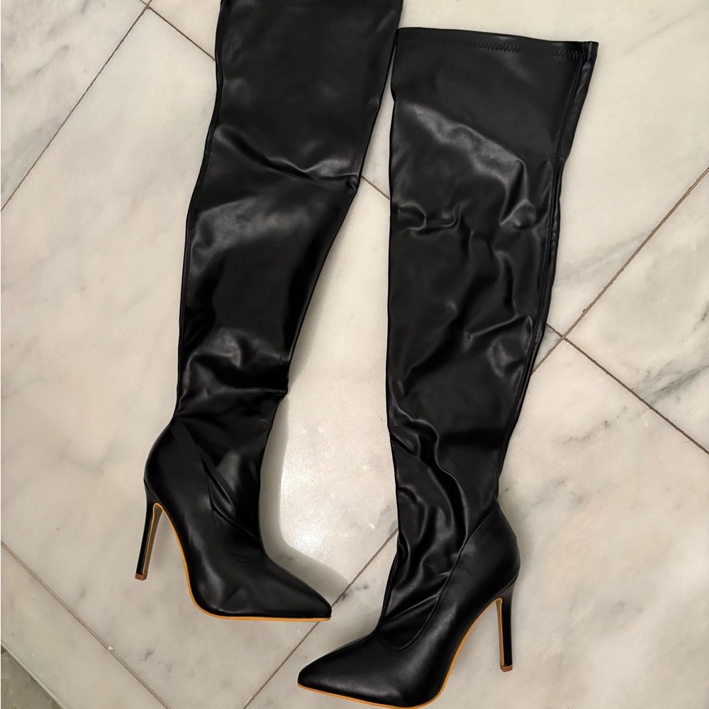Black Over-the-Knee faux leather Boots